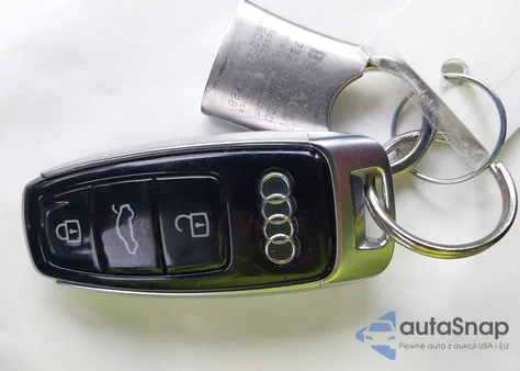 2019 Audi A7 55 Premium z USA, uszkodzony, nr VIN WAUU2BF29KN042962